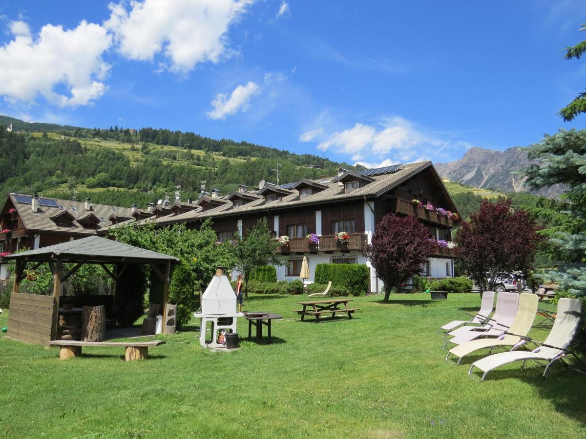 lareit appartamenti Bormio Exterior foto