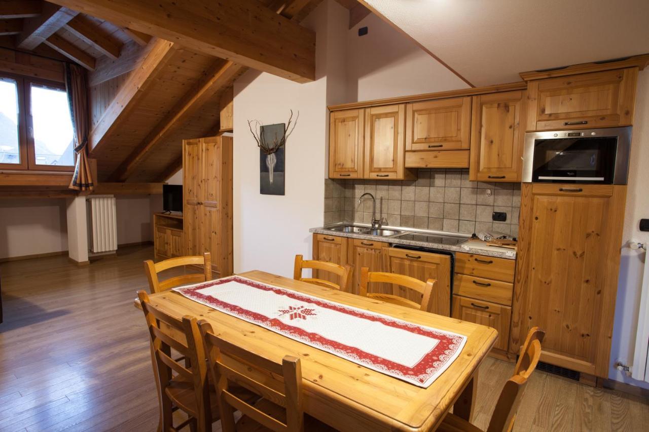 lareit appartamenti Bormio Exterior foto